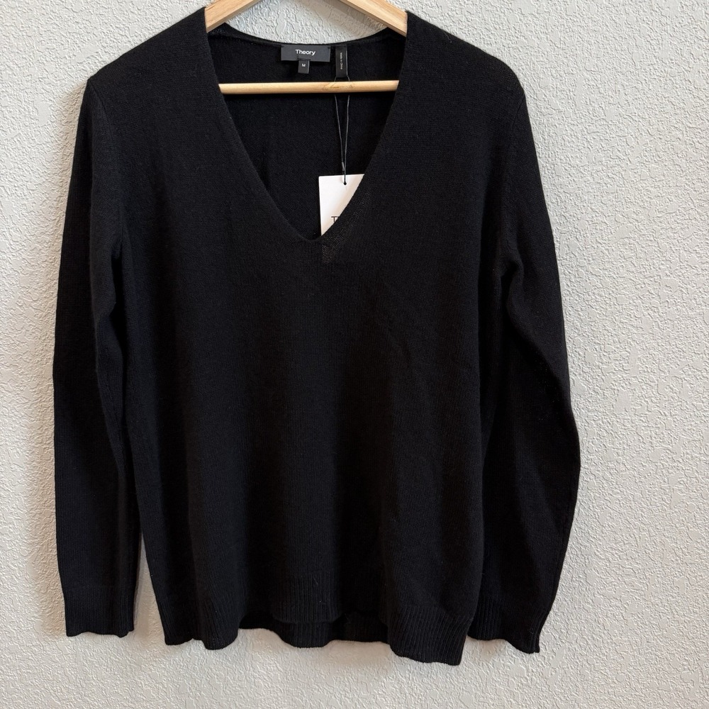 NWT Theory Adrianna RL Black Feather Cashmere V-Neck Sweater Women's M